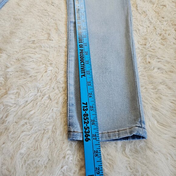 Tommy Hilfiger Women's Raleigh Skinny Light Wash Denim Jeans Size: 8 - Picture 7 of 10